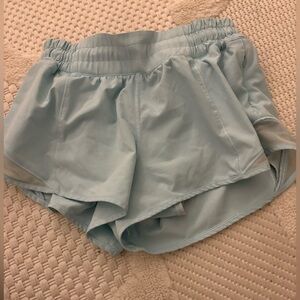 blue lululemon hotty hot 2.5 inch shorts